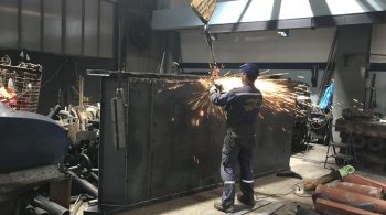 Armagedon Solinourgiki Ship Repairs Home 1